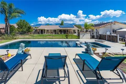 Exterior - 1484 Adam St, Banning, CA 92220 photo 7 of 10