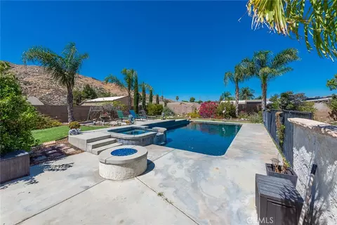 Exterior - 1484 Adam St, Banning, CA 92220 photo 5 of 10