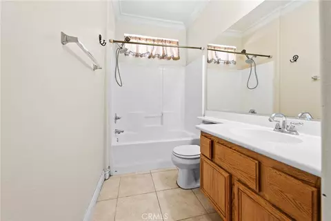 Bath - 1484 Adam St, Banning, CA 92220 photo 4 of 4