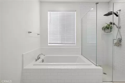 Bath - 35585 Roxy, Beaumont, CA 92223 photo 1 of 1