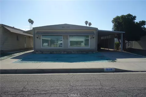 808 S Lyon, Hemet, CA 92543