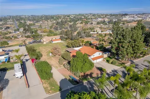 View/Area - 15750 Pounders, Riverside, CA 92504 photo 2 of 8
