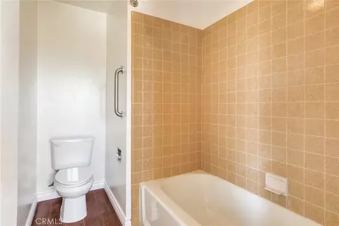 Bath - 15750 Pounders, Riverside, CA 92504 photo 3 of 3