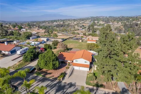 View/Area - 15750 Pounders, Riverside, CA 92504 photo 1 of 8