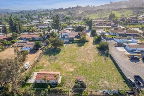 View/Area - 15750 Pounders, Riverside, CA 92504 photo 4 of 8