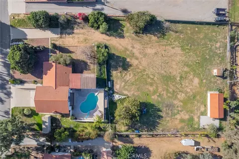View/Area - 15750 Pounders, Riverside, CA 92504 photo 7 of 8