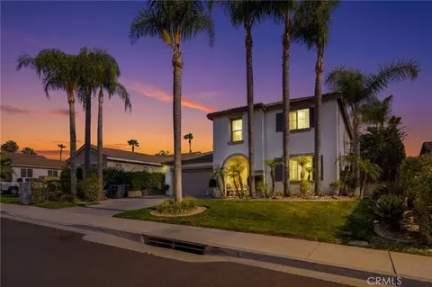 Exterior - 12329 Mimosa Ln, Riverside, CA 92503 photo 2 of 6