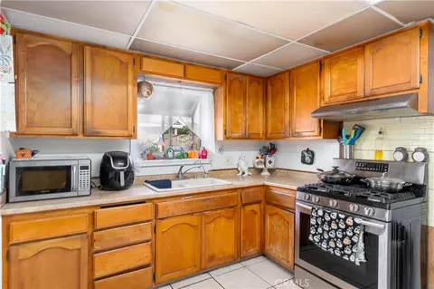Kitchen - 1859 Davidson, San Bernardino, CA 92411 photo 1 of 1