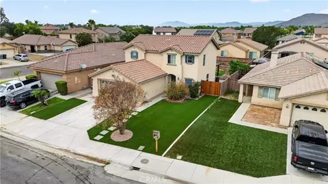 View/Area - 1020 Marigold Dr, Perris, CA 92571 photo 4 of 13