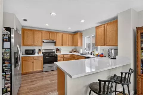 Kitchen - 1020 Marigold Dr, Perris, CA 92571 photo 3 of 8