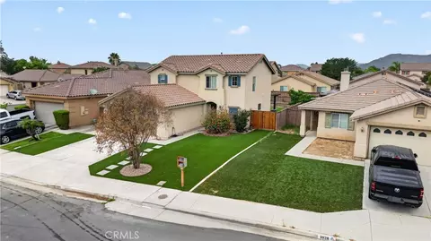 View/Area - 1020 Marigold Dr, Perris, CA 92571 photo 2 of 13