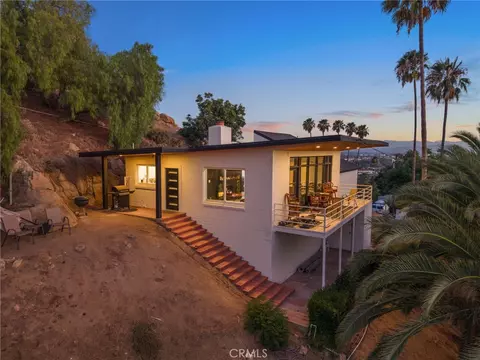 Exterior - 3170 Pachappa, Riverside, CA 92506 photo 10 of 17
