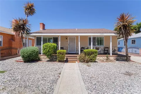 11907 Orchard Ave, Los Angeles, CA 90044