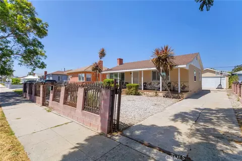 11907 Orchard Ave, Los Angeles, CA 90044