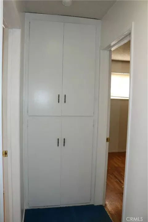 Entry Way - 1354 Hallwood Ct, Upland, CA 91786 photo 4 of 5