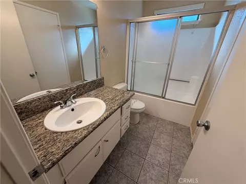 Bath - 27800 Hillpointe, Menifee, CA 92585 photo 1 of 1