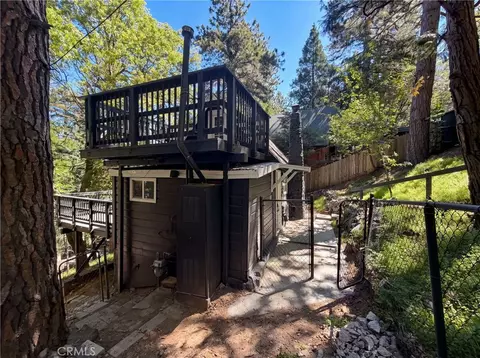 Exterior - 982 Oak, Crestline, CA 92325 photo 2 of 12