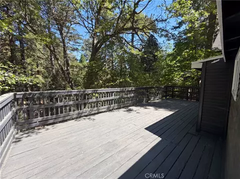 Exterior - 982 Oak, Crestline, CA 92325 photo 11 of 12
