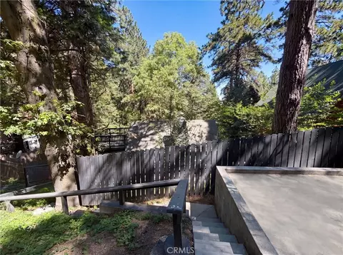 Exterior - 982 Oak, Crestline, CA 92325 photo 7 of 12