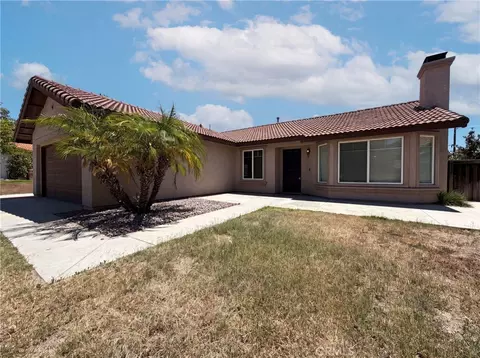 22125 Country Hls, Wildomar, CA 92595