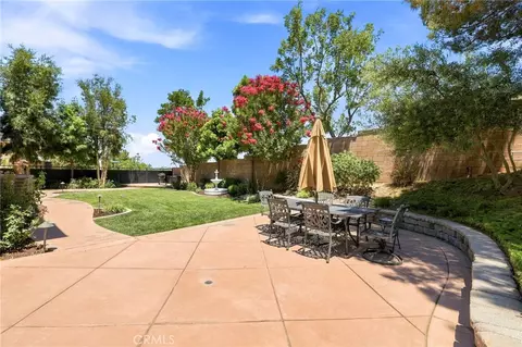 Exterior - 17213 Noble Vw, Riverside, CA 92503 photo 5 of 8