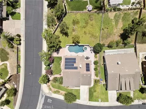 View/Area - 17213 Noble Vw, Riverside, CA 92503 photo 3 of 6