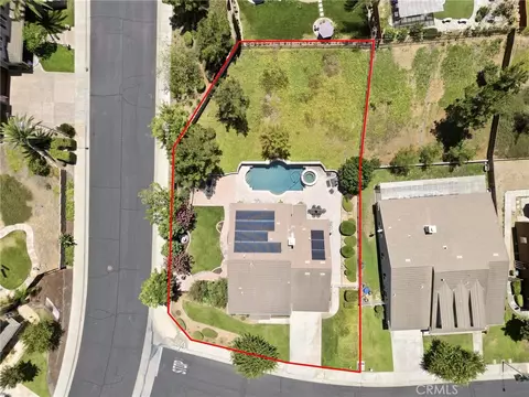 View/Area - 17213 Noble Vw, Riverside, CA 92503 photo 4 of 6