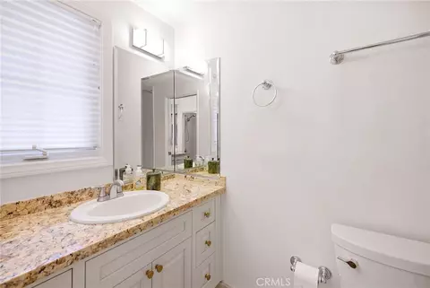 Bath - 1179 Lyndhurst, Riverside, CA 92507 photo 3 of 8