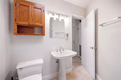 Bath - 1179 Lyndhurst, Riverside, CA 92507 photo 8 of 8