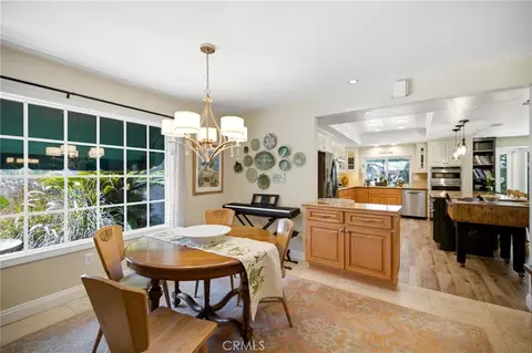 Dining - 1179 Lyndhurst, Riverside, CA 92507 photo 3 of 3
