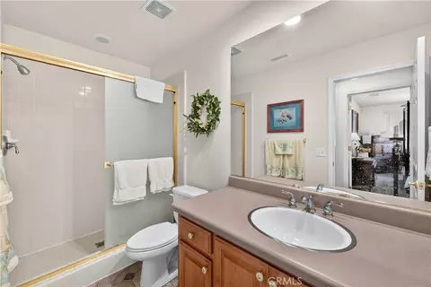 Bath - 18666 Bert Rd, Riverside, CA 92508 photo 4 of 4