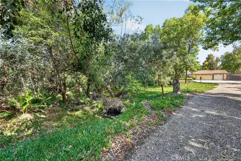 Exterior - 18666 Bert Rd, Riverside, CA 92508 photo 17 of 21