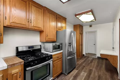697 N 8th Ave, Upland, CA 91786 photo 7