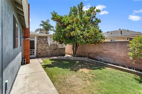 697 N 8th Ave, Upland, CA 91786 photo 42