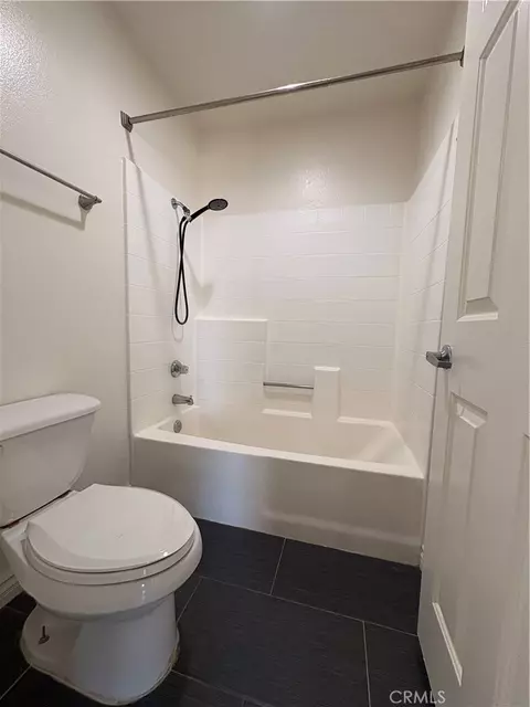 Bath - 200 E Alessandro #80, Riverside, CA 92508 photo 2 of 4