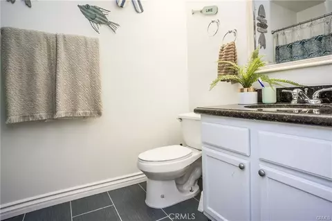 Bath - 200 E Alessandro #80, Riverside, CA 92508 photo 4 of 4