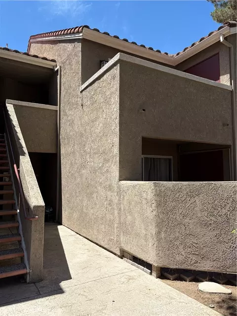 Exterior - 200 E Alessandro #80, Riverside, CA 92508 photo 1 of 3