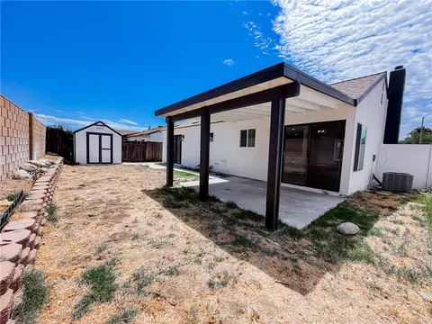 Exterior - 2127 Valleywood, Colton, CA 92324 photo 4 of 4