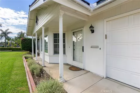 Exterior - 415 E Kendall St, Corona, CA 92879 photo 3 of 14