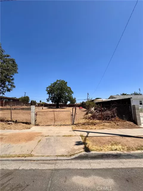 350 W 5th, Perris, CA 92570