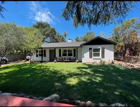 3517 N Mills Ave, Claremont, CA 91711