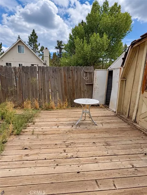 440 E Mdw, Big Bear City, CA 92314 photo 7