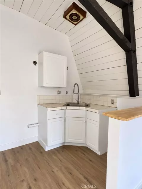 440 E Mdw, Big Bear City, CA 92314 photo 3