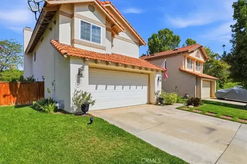 Exterior - 6717 Hunt Ct, Riverside, CA 92506 photo 3 of 12