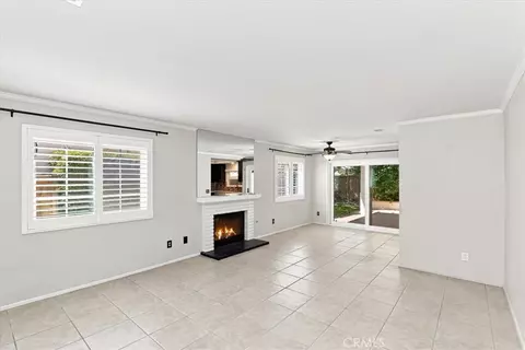 Living - 6717 Hunt Ct, Riverside, CA 92506 photo 8 of 9
