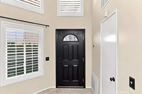 Entry Way - 6717 Hunt Ct, Riverside, CA 92506 photo 2 of 3