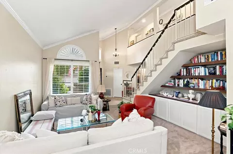 Living - 6717 Hunt Ct, Riverside, CA 92506 photo 3 of 9