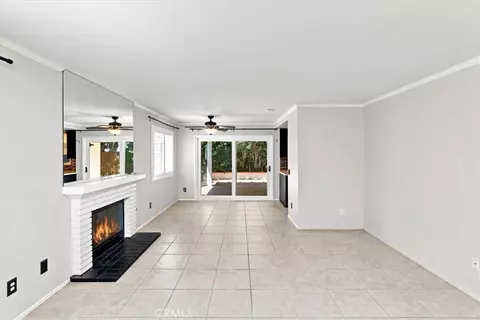Living - 6717 Hunt Ct, Riverside, CA 92506 photo 5 of 9