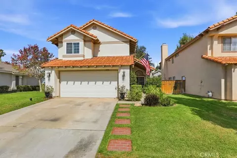 Exterior - 6717 Hunt Ct, Riverside, CA 92506 photo 4 of 12