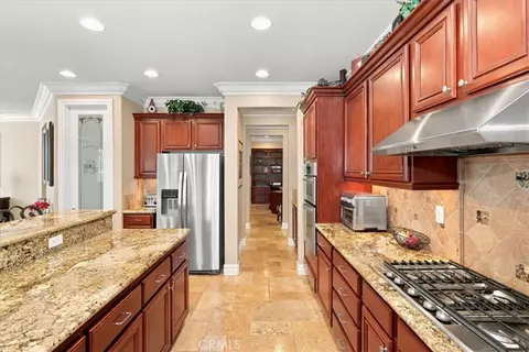 Kitchen - 8799 Windmill, Riverside, CA 92508 photo 5 of 5